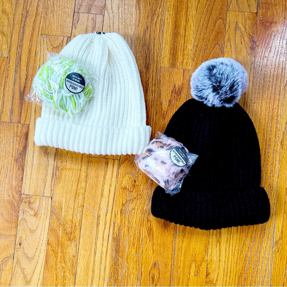 Hat Set with Interchangeable Pom Poms